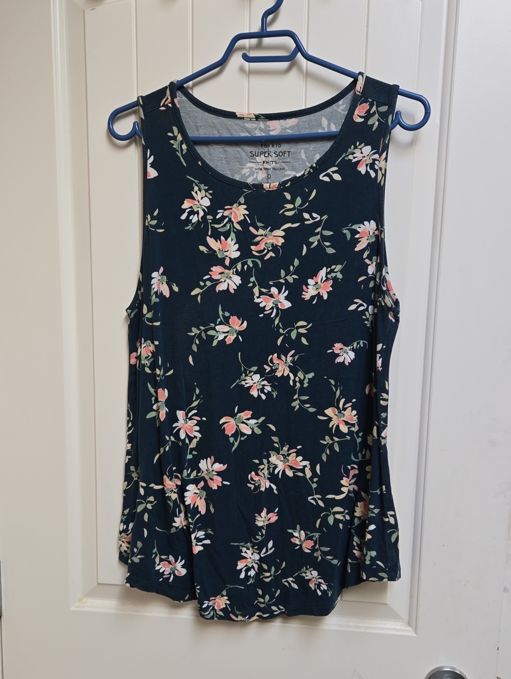 Torrid Plus Size 0x Dark Green Navy Floral Scoop Neck Tank Top